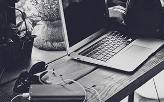 2:0！3:2！足坛悲喜夜:皇马先赛登顶施压巴萨，利物浦遭补时绝杀